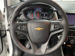 Used 2022 Chevrolet Trax FWD 4dr LS at Ideal Cars Llc near Mesa, AZ