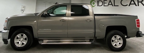Used 2017  Chevrolet Silverado 1500 2WD Crew Cab LT at Ideal Cars Llc near Mesa&comma; AZ