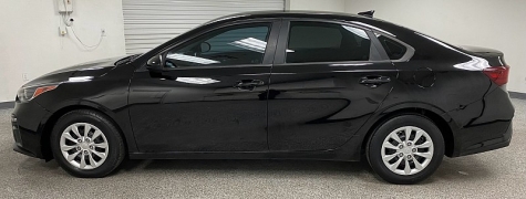 Used 2021  Kia Forte FE IVT at Ideal Cars Llc near Mesa&comma; AZ