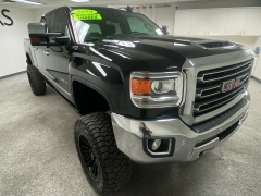 Used 2019  GMC Sierra 2500 4WD Crew Cab SLT at Ideal Cars Llc near Mesa&comma; AZ