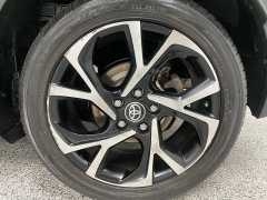 Used 2020  Toyota C-HR 4d SUV LE at Ideal Cars Llc near Mesa&comma; AZ