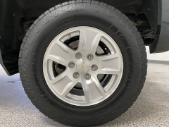 Used 2019  Chevrolet Silverado 1500 Legacy 2WD Double Cab LT at Ideal Cars Llc near Mesa&comma; AZ