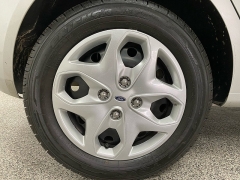 Used 2013  Ford Fiesta 4d Hatchback SE at Ideal Cars Llc near Mesa&comma; AZ