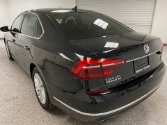 Used 2018  Volkswagen Passat 4d Sedan 2&period;0T SE at Ideal Cars Llc near Mesa&comma; AZ