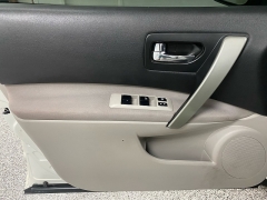 Used 2011  Nissan Rogue 4d SUV FWD S at Ideal Cars Llc near Mesa, AZ