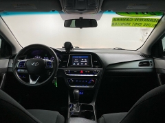 Used 2019  Hyundai Sonata 4d Sedan SE at Ideal Cars Llc near Mesa&comma; AZ