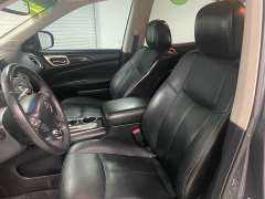 Used 2013 Nissan Pathfinder 4d SUV FWD SL at Ideal Cars Llc near Mesa, AZ