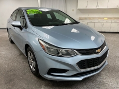 Used 2017  Chevrolet Cruze 4d Sedan LS Auto at Ideal Cars Llc near Mesa&comma; AZ