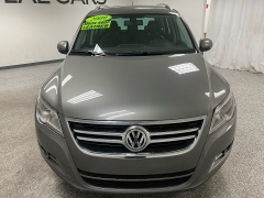 Used 2009  Volkswagen Tiguan 4d SUV SE w&sol;Leather 4Motion at Ideal Cars Llc near Mesa&comma; AZ