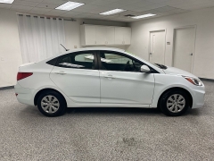 Used 2017 Hyundai Accent 4d Sedan SE Auto at Ideal Cars Llc near Mesa, AZ
