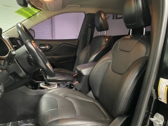 Used 2017  Jeep Cherokee 4d SUV FWD Limited I4 at Ideal Cars Llc near Mesa, AZ