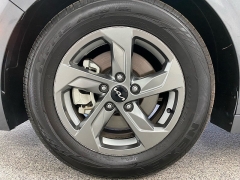 Used 2022  Kia K5 LXS FWD at Ideal Cars Llc near Mesa&comma; AZ