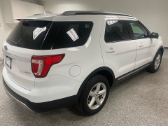 Used 2017  Ford Explorer 4d SUV 4WD XLT at Ideal Cars Llc near Mesa&comma; AZ