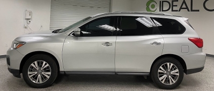 Used 2018  Nissan Pathfinder 4d SUV 4WD SV at Ideal Cars Llc near Mesa, AZ