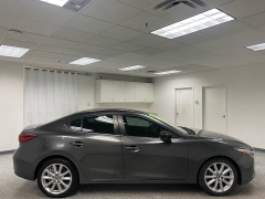 Used 2017  Mazda Mazda3 4d Sedan Touring 2&period;0L Auto at Ideal Cars Llc near Mesa&comma; AZ