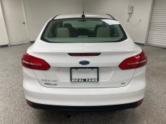 Used 2015  Ford Focus 4d Sedan SE at Ideal Cars Llc near Mesa&comma; AZ