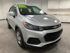 Used 2018  Chevrolet Trax 4d SUV FWD LS at Ideal Cars Llc near Mesa&comma; AZ
