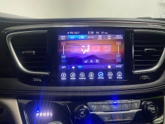 Used 2017  Chrysler Pacifica 4d Wagon Limited at Ideal Cars Llc near Mesa&comma; AZ