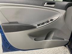 Used 2016  Hyundai Accent 4d Sedan SE Auto at Ideal Cars Llc near Mesa, AZ