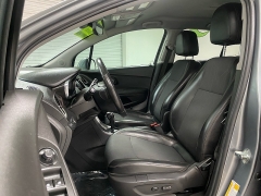 Used 2020  Chevrolet Trax 4d SUV FWD LT at Ideal Cars Llc near Mesa&comma; AZ