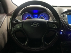 Used 2015  Hyundai Tucson 4d SUV AWD Limited at Ideal Cars Llc near Mesa&comma; AZ