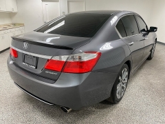 Used 2015  Honda Accord Sedan 4d Sport CVT at Ideal Cars Llc near Mesa&comma; AZ