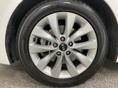 Used 2016  Kia Optima 4d Sedan LX at Ideal Cars Llc near Mesa&comma; AZ