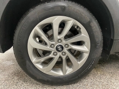 Used 2017  Hyundai Tucson 4d SUV AWD SE at Ideal Cars Llc near Mesa&comma; AZ