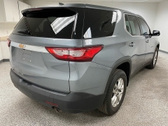 Used 2021  Chevrolet Traverse FWD 4dr LS w&sol;1LS at Ideal Cars Llc near Mesa&comma; AZ