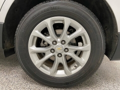 Used 2021  Chevrolet Equinox AWD 4dr LT w/2FL at Ideal Cars Llc near Mesa, AZ