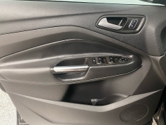 Used 2018  Ford Escape 4d SUV FWD SE at Ideal Cars Llc near Mesa&comma; AZ