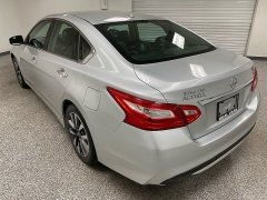 Used 2017  Nissan Altima 4d Sedan 2&period;5L SL &lpar;2017&period;5&rpar; at Ideal Cars Llc near Mesa&comma; AZ