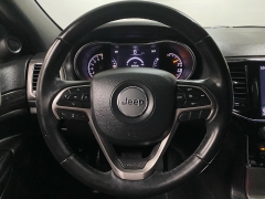 Used 2020  Jeep Grand Cherokee 4d SUV 2WD Laredo Altitude at Ideal Cars Llc near Mesa&comma; AZ