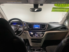 Used 2020 Chrysler Pacifica 4d Wagon Touring at Ideal Cars Llc near Mesa, AZ
