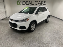 Used 2020 Chevrolet Trax 4d SUV FWD LT at Ideal Cars Llc near Mesa, AZ