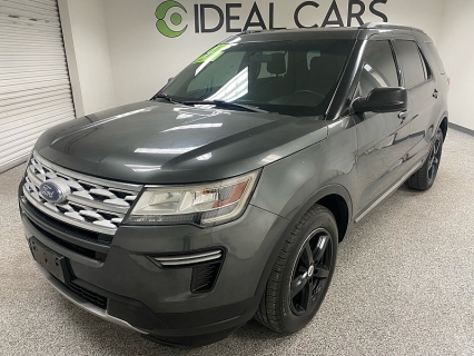 2019 Ford Explorer XLT's photo