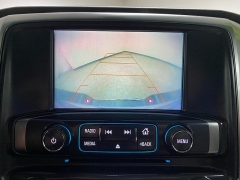 Used 2018  Chevrolet Silverado 1500 4WD Crew Cab LT at Ideal Cars Llc near Mesa&comma; AZ