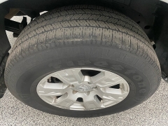 Used 2017 Nissan Titan 2WD Crew Cab SV at Ideal Cars Llc near Mesa, AZ