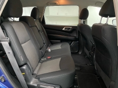 Used 2020  Nissan Pathfinder 4d SUV FWD S at Ideal Cars Llc near Mesa&comma; AZ