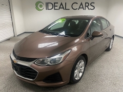  2019 Chevrolet Cruze 4d Sedan LS at Ideal Cars Llc near Mesa&comma; AZ