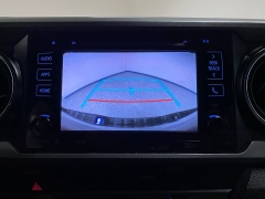 Used 2018  Toyota Tacoma 4WD Double Cab TRD Off-Road Auto at Ideal Cars Llc near Mesa&comma; AZ