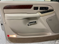 Used 2005  Cadillac Escalade 4d SUV RWD at Ideal Cars Llc near Mesa&comma; AZ