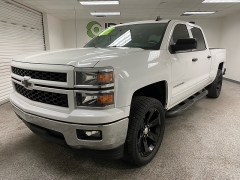 Used 2015  Chevrolet Silverado 1500 2WD Crew Cab LT at Ideal Cars Llc near Mesa&comma; AZ