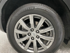 Used 2020  Cadillac XT4 4d SUV FWD Premium Luxury at Ideal Cars Llc near Mesa&comma; AZ