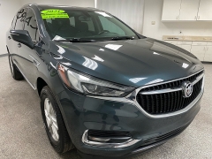 Used 2021  Buick Enclave FWD 4dr Preferred at Ideal Cars Llc near Mesa&comma; AZ