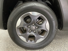 Used 2017  Jeep Renegade 4d SUV FWD Sport at Ideal Cars Llc near Mesa&comma; AZ