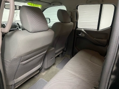 Used 2017  Nissan Frontier 2WD Crew Cab SV at Ideal Cars Llc near Mesa, AZ