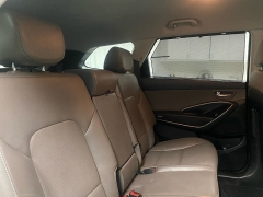 Used 2019  Hyundai Santa Fe XL 4d SUV FWD SE at Ideal Cars Llc near Mesa, AZ