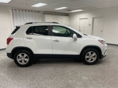 Used 2020 Chevrolet Trax 4d SUV FWD LT at Ideal Cars Llc near Mesa, AZ