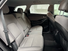 Used 2018  Hyundai Santa Fe 4d SUV FWD SE at Ideal Cars Llc near Mesa&comma; AZ